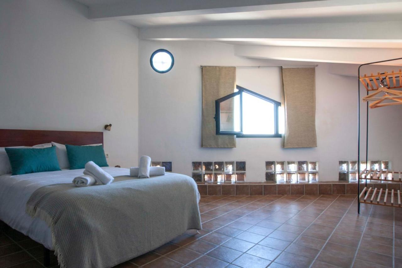 Apartamentos Turisticos Lobelia Suites La Garrovilla Kültér fotó